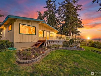 1246 SW Camano Drive