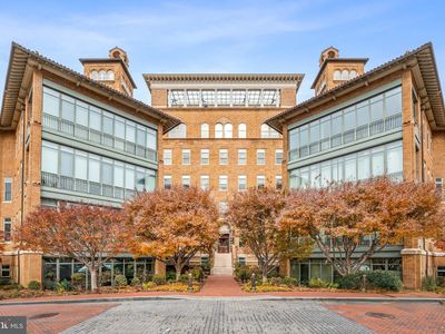 2425 L St NW UNIT 504