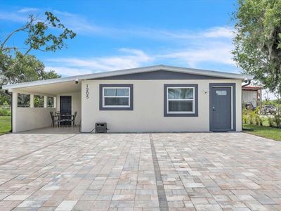 1205 SW Hibiscus Dr
