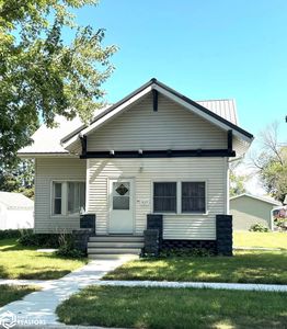 517 2nd St
