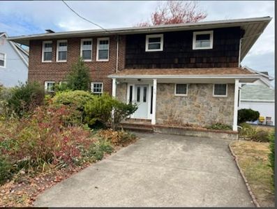 319 Clarke Ave