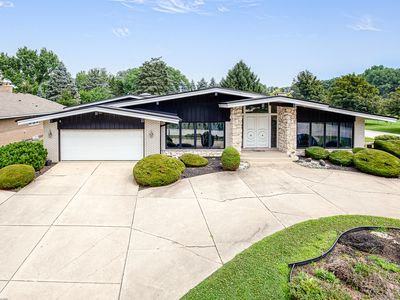 12138 S Cheyenne Dr