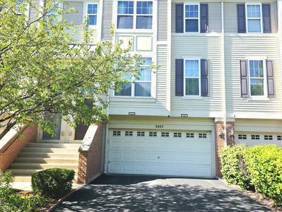 3407 Bradbury Cir