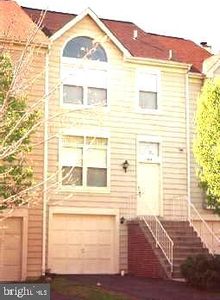 519 Dakota Dr
