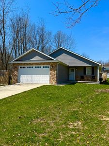 3175 Apple Valley Dr