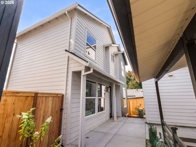 4142 SE Ogden St