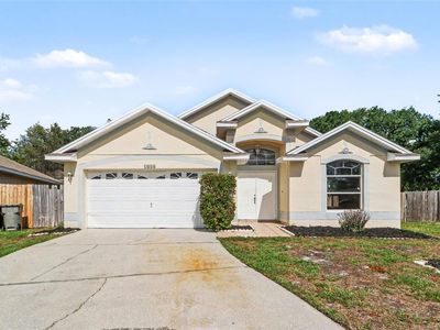 1040 Pineview Ct