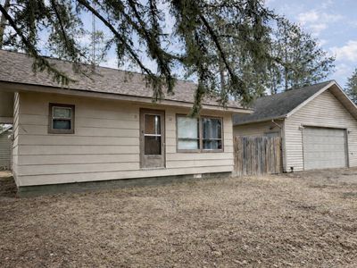 32 Fir Ave NW