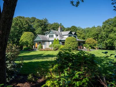 3 Tower Field Ln
