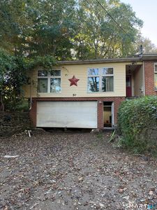 50 Bulkeley Hill Road