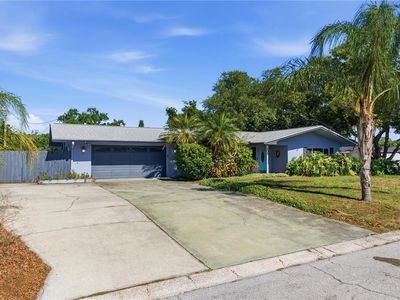 1 Maplewood Ave