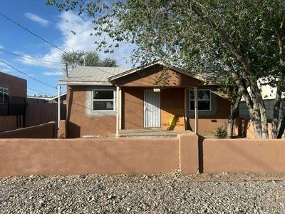 Property at 120 Veranda Rd NW, Albuquerque, NM
