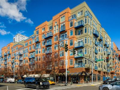 2414 1st Avenue #413