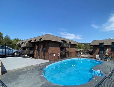140 Wilshire Drive #41