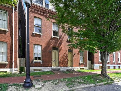1704 S Tucker Blvd