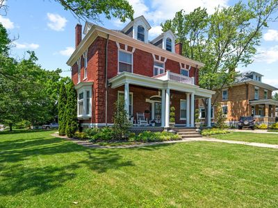 705 Hermosa Ave