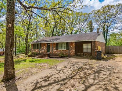 110 Heights Dr