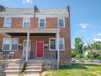 1300 W 37th St