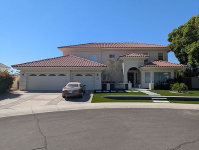 5329 W Rose Garden Ln
