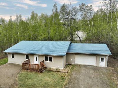 855 Highlander Dr