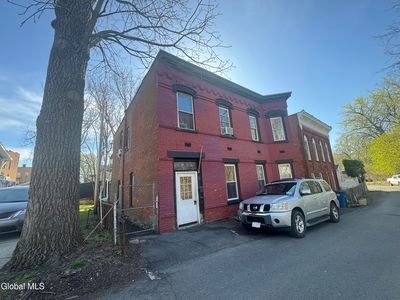 79 Central Terrace