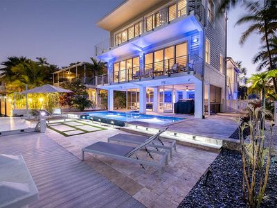 20 Center Ln