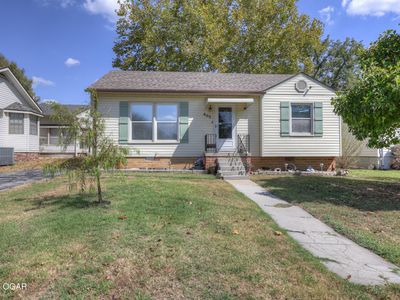 Property at 406 Washington Ave, Baxter Springs, KS