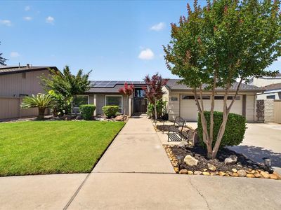 3861 Petersburg Cir