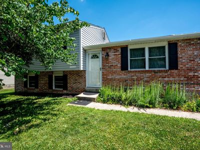 126 Challedon Dr