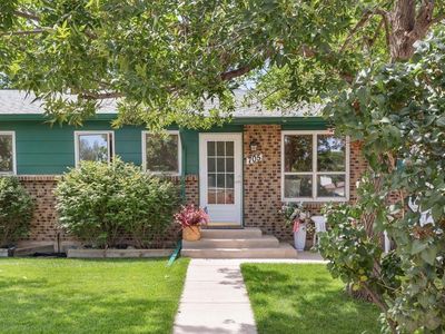 705 S Van Buren Ave