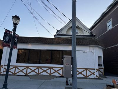 231 S Wellwood Avenue