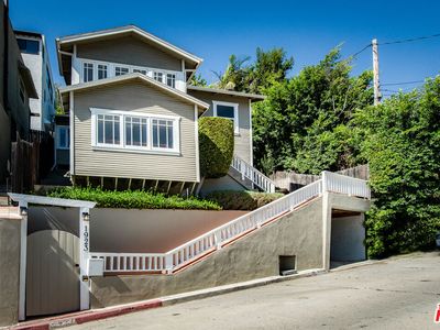 1923 Mayview Dr