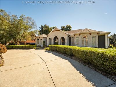 301 Heath Rd