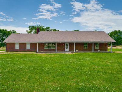 7350 Farm Road 2573