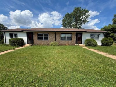 650-652 W MacArthur Avenue #1 & 2
