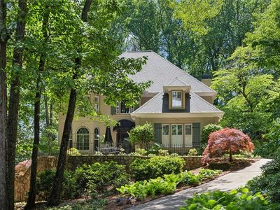 1600 Savannah Ct SE
