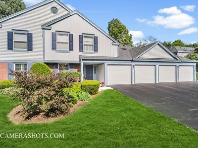 1671 Grosvenor Cir Unit B