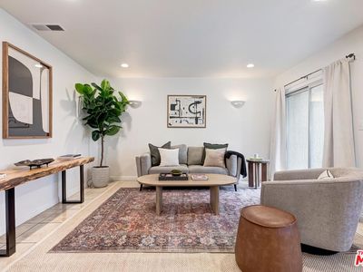 7651 Reseda Blvd Unit 3-T