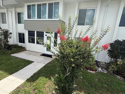 21300 Brinson Ave APT 101