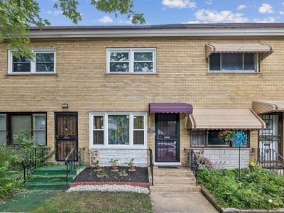 936 E 84th Pl APT A