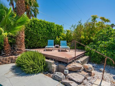 Property at 2120 E Del Lago Rd, Palm Springs, CA