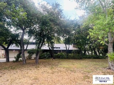 201 Tesoro Ave