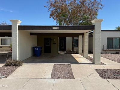 1711 E GAYLON Drive