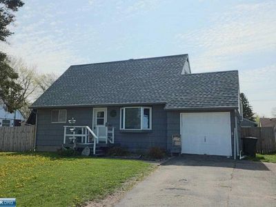 408 Hampshire Dr