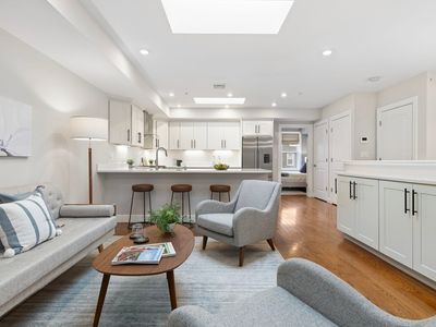 274 Sumner St Unit 3