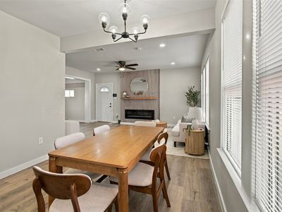 Property at 2014 Berwick Ave, Dallas, TX