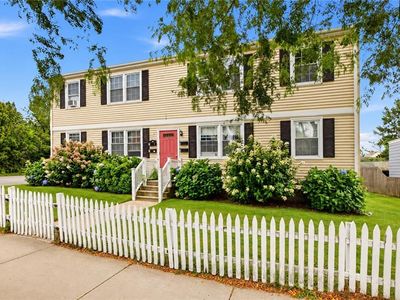 45 Hammond St APT 3