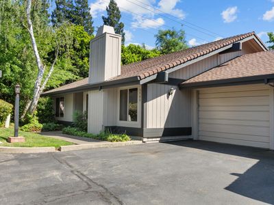 5509 Sequoia Cir