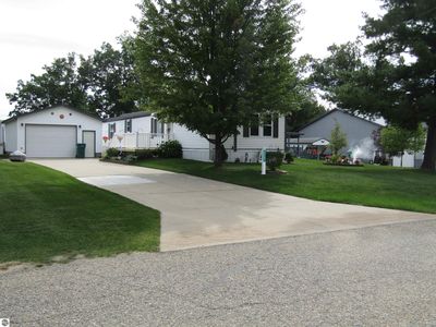 3287 Comanche Trl