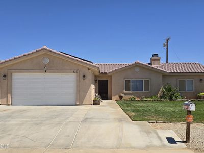 8313 Redwood Blvd